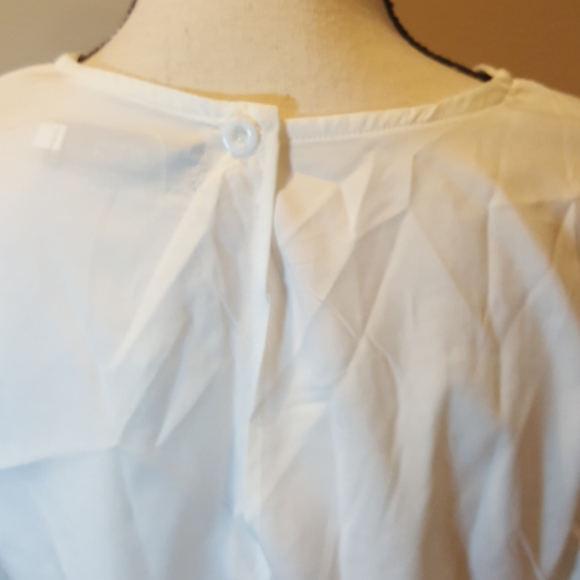 Bouquet w Top Tie Sleeves fb - Picture 6 of 7